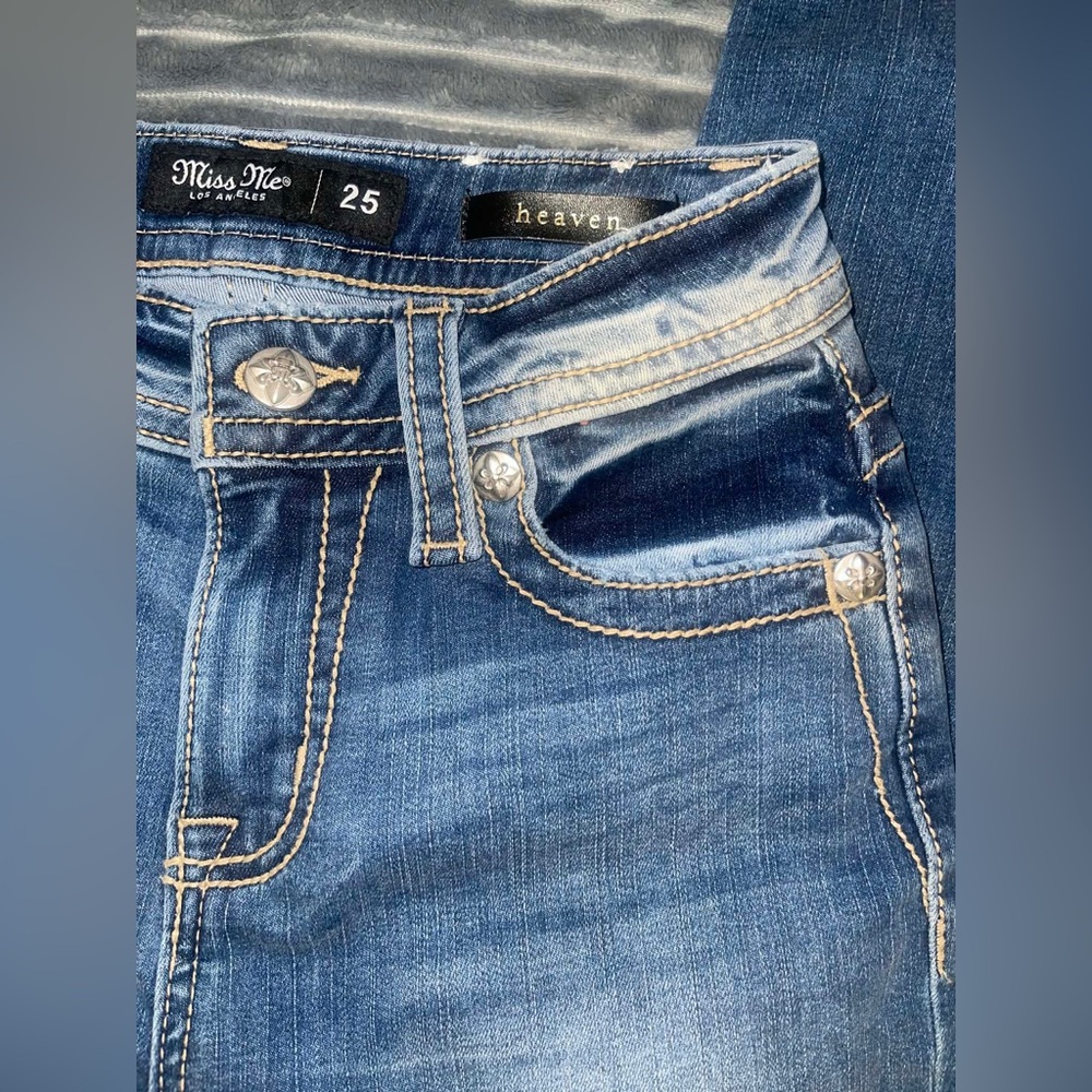 Miss Me Heaven Skinny Jeans - Picture 3 of 7